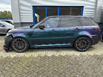 Vaurioauto  machines Land Rover Range Rover sport Range Rover Sport SVR 5.0 575PK Carbon Vol Opties 2019/2
