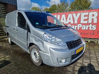 Schade caravan Peugeot Expert 2.0 hdi l1h1 navteq 2 2013/10