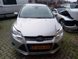Schade scooter Ford Focus  2014/6