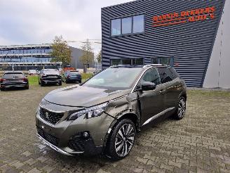Schade scooter Peugeot 3008 PLUG IN HYBR 220KW  / AWD / GT-PACK / PANO 2020/6