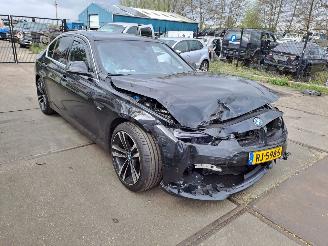 Schade caravan BMW 3-serie  2017/1