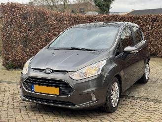 Schade scooter Ford B-Max 1.6 TI-VCT Style NAP / AUTOMAAT 2016/1